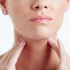 Imagem da notícia: Tr&ecirc;s portugueses morrem por dia devido a cancro da cabe&ccedil;a e pesco&ccedil;o