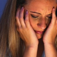 Imagem da notícia: Ansiedade e depress&atilde;o causam queda de dentes