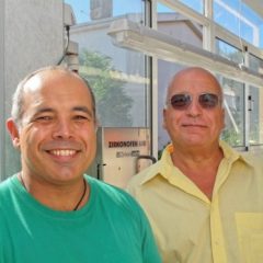 Imagem da notícia: Paix&atilde;o pela pr&oacute;tese passa de gera&ccedil;&atilde;o em gera&ccedil;&atilde;o