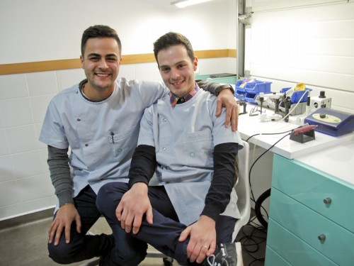 Imagem da notícia: “T&eacute;cnicos de pr&oacute;tese e dentistas devem unir-se”