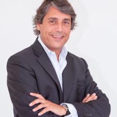 Imagem da notícia: “Deveria ser criado um centro nacional de formação contínua em prótese dentária”