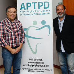 Imagem da notícia: A dupla que luta pelos técnicos de prótese dentária em Portugal