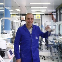 Imagem da notícia: Pedro Chora Estadão:  Covid-19 e o impacto na prótese dentária
